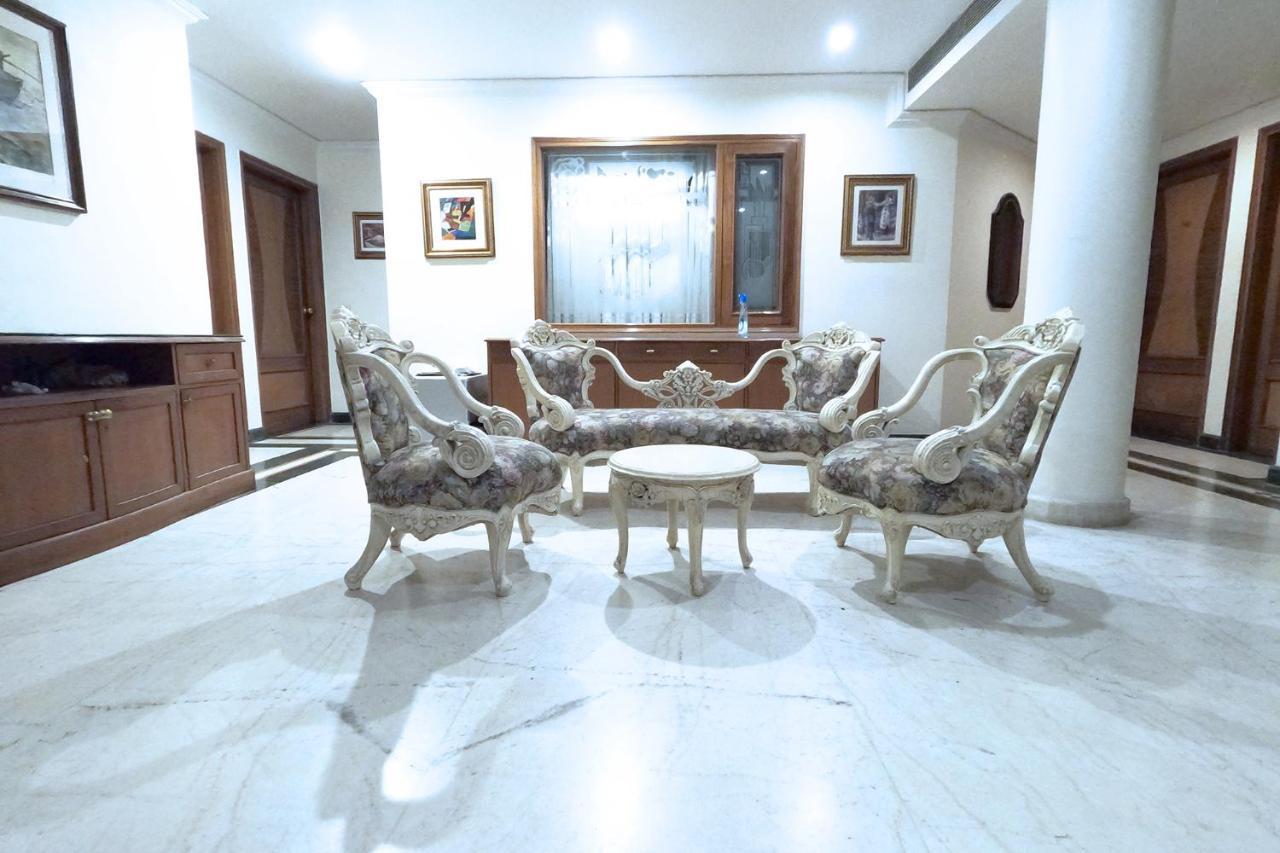 Hotel Fabexpress Kwality Regency Chandīgarh Exterior foto