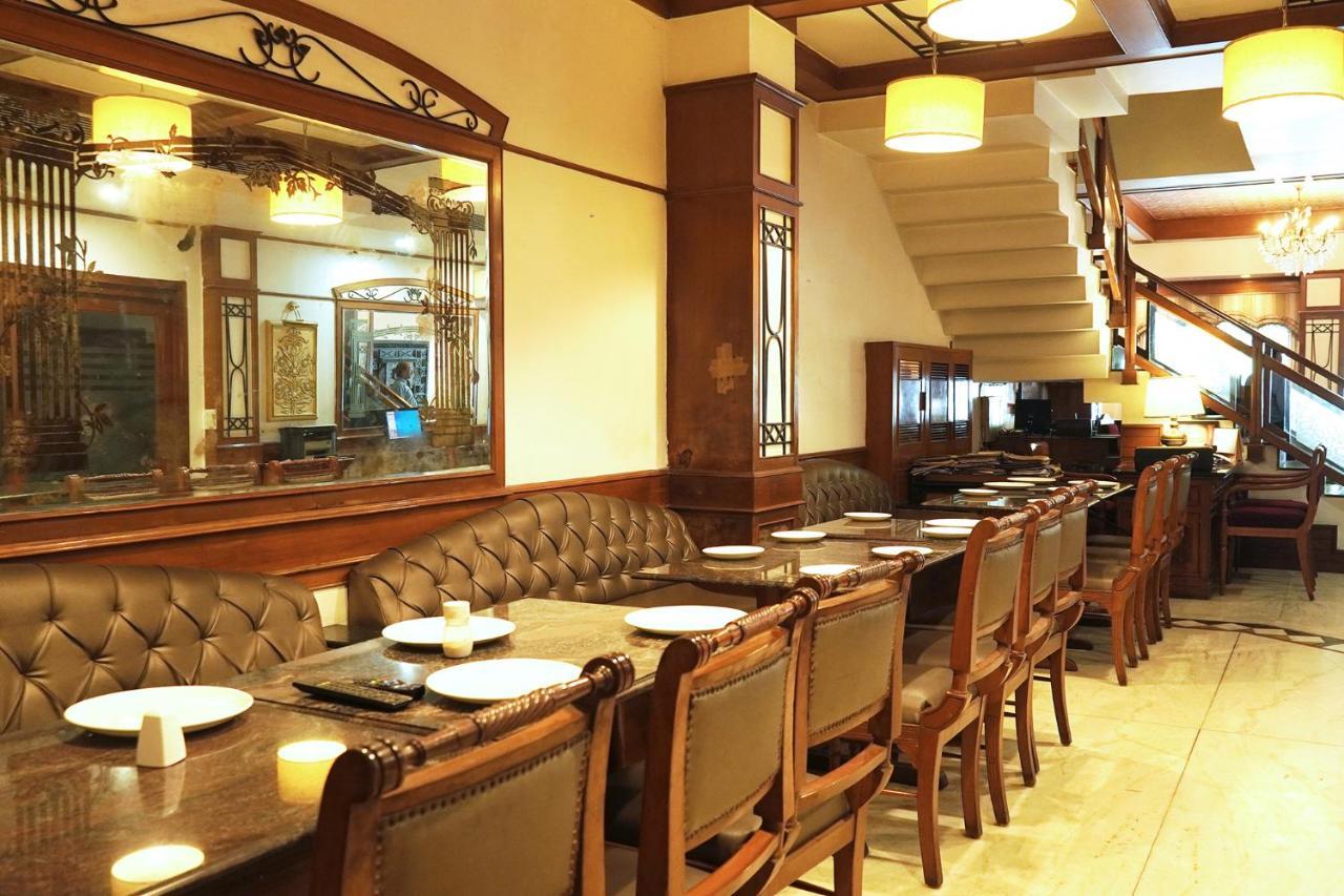Hotel Fabexpress Kwality Regency Chandīgarh Exterior foto